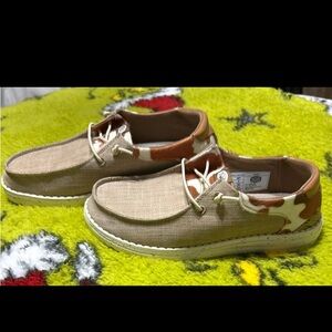 Hey Dude Tan and Brown Women's Boat Shoes